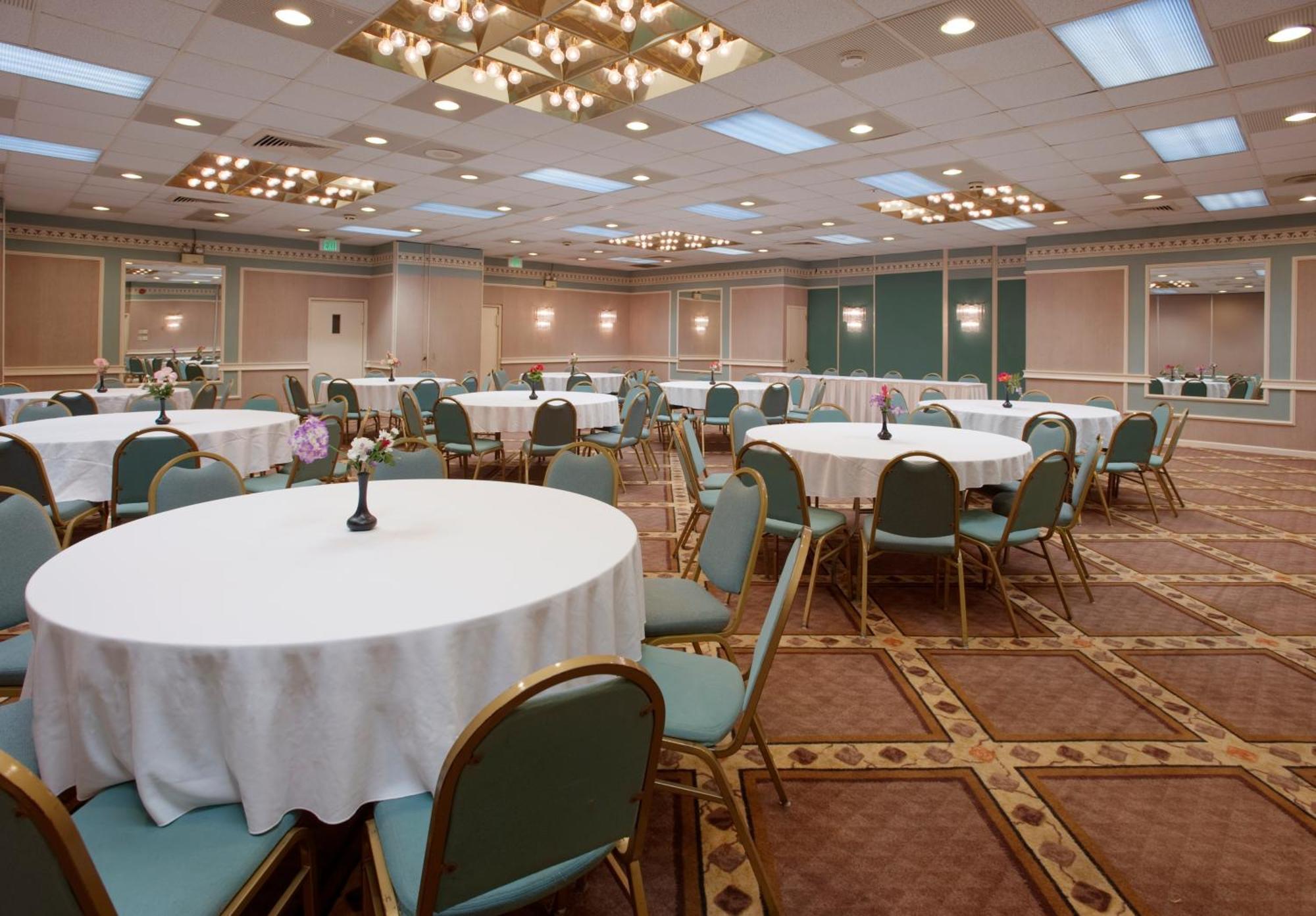 Americas Best Value Inn - Baltimore Restaurant photo